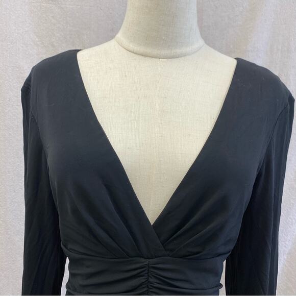 Kay Unger black ruched A Line knee length open back evening dress size 10 - Picture 10 of 15